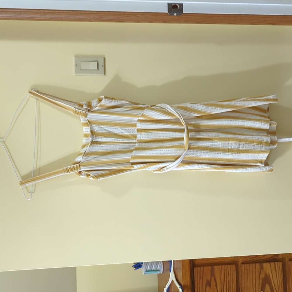 Dynamite Dress Size Medium - Picture 4 of 8